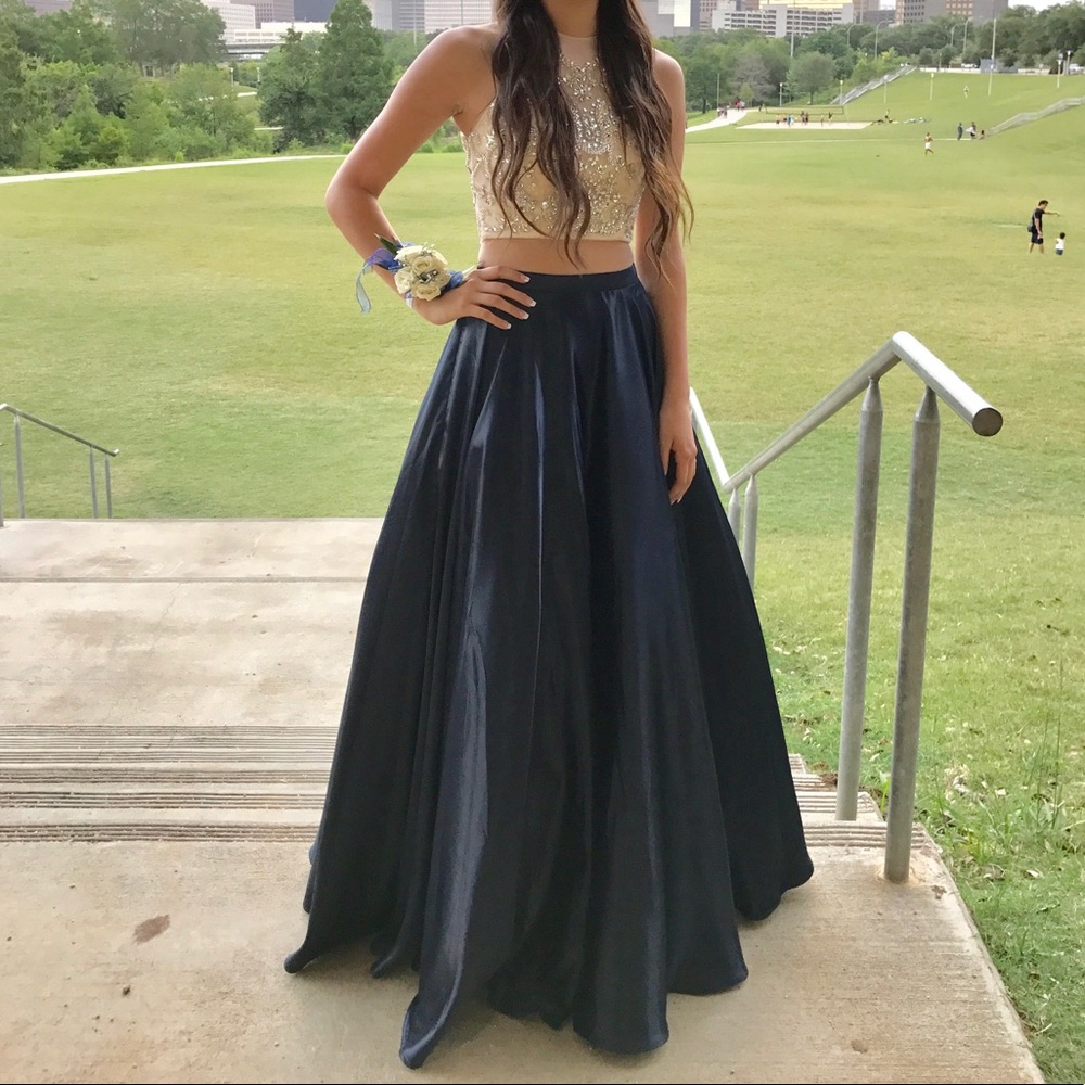Two piece prom dress!!